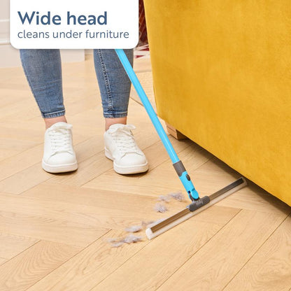 🧼LAST DAY SALE: Only £10.99! 🔥🔥Minky Flexi Edge Sweeper: Multi-Surface Cleaning for Floors, Carpets & Windows