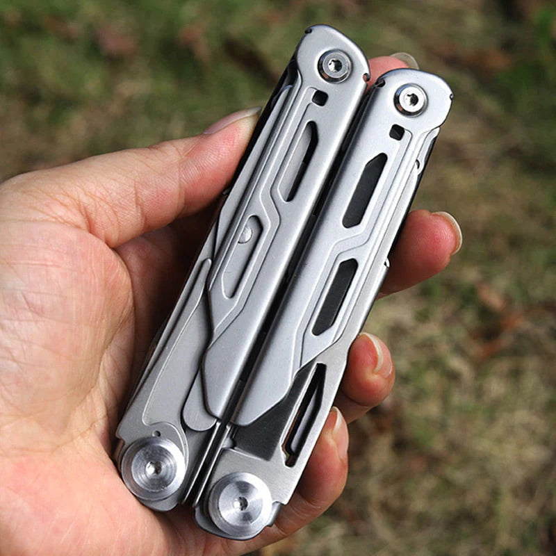 🔥 16-in-1 Multi-Tool Pliers — Compact & Versatile