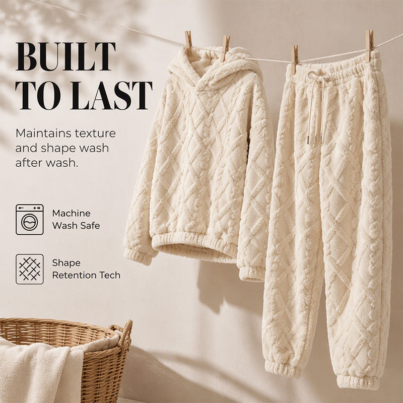 ⏳LAST DAY SALE ONLY ￡23.99!!🔥🍂 Embossed Geometric Plush Set – Timeless Comfort & Effortless Style For Every Occasion